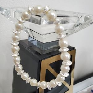 Faux Pear Stretch Bracelet Pearly